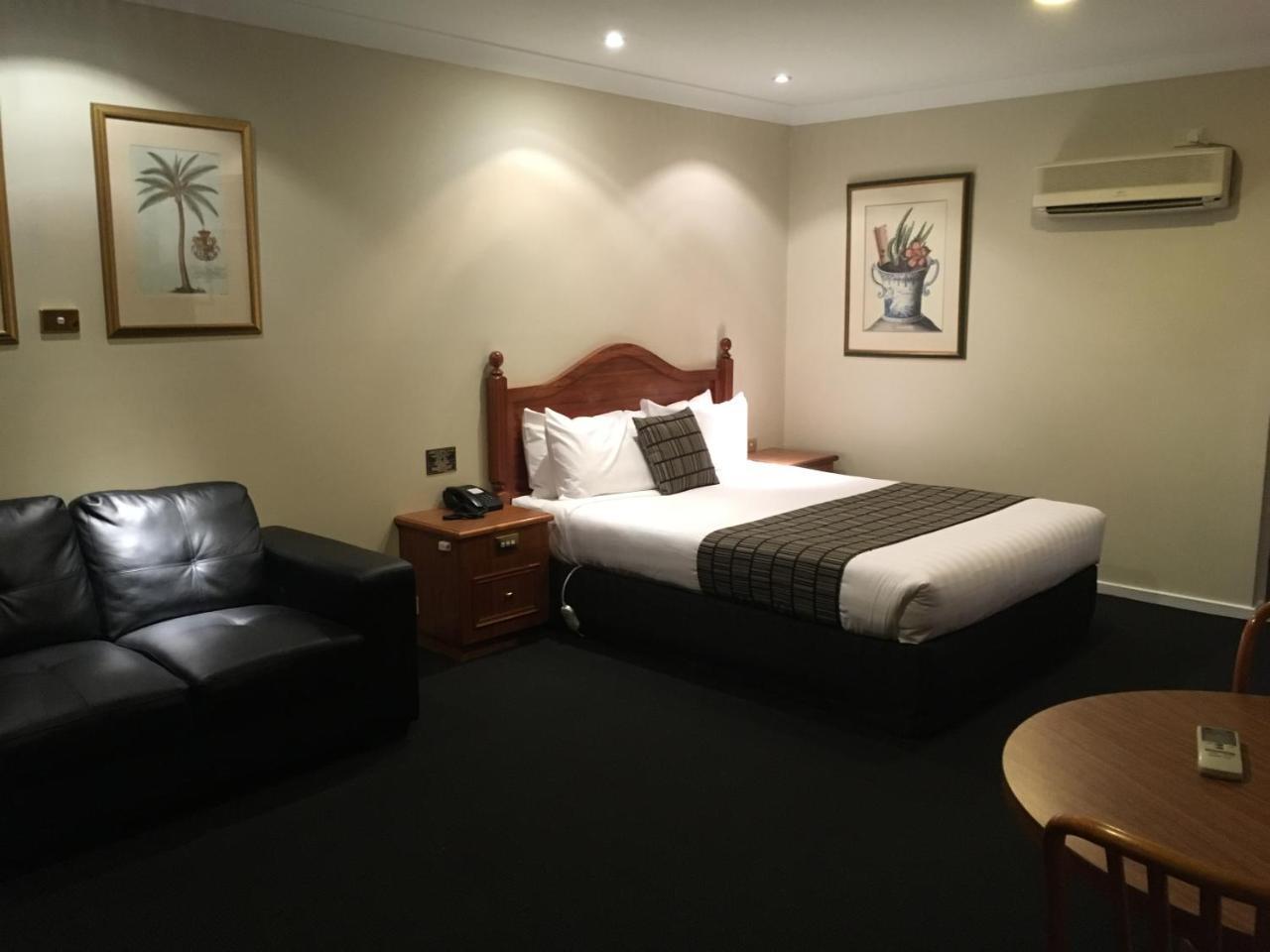 Best Western Ambassador Motor Inn & Apartments Wagga Wagga Zewnętrze zdjęcie