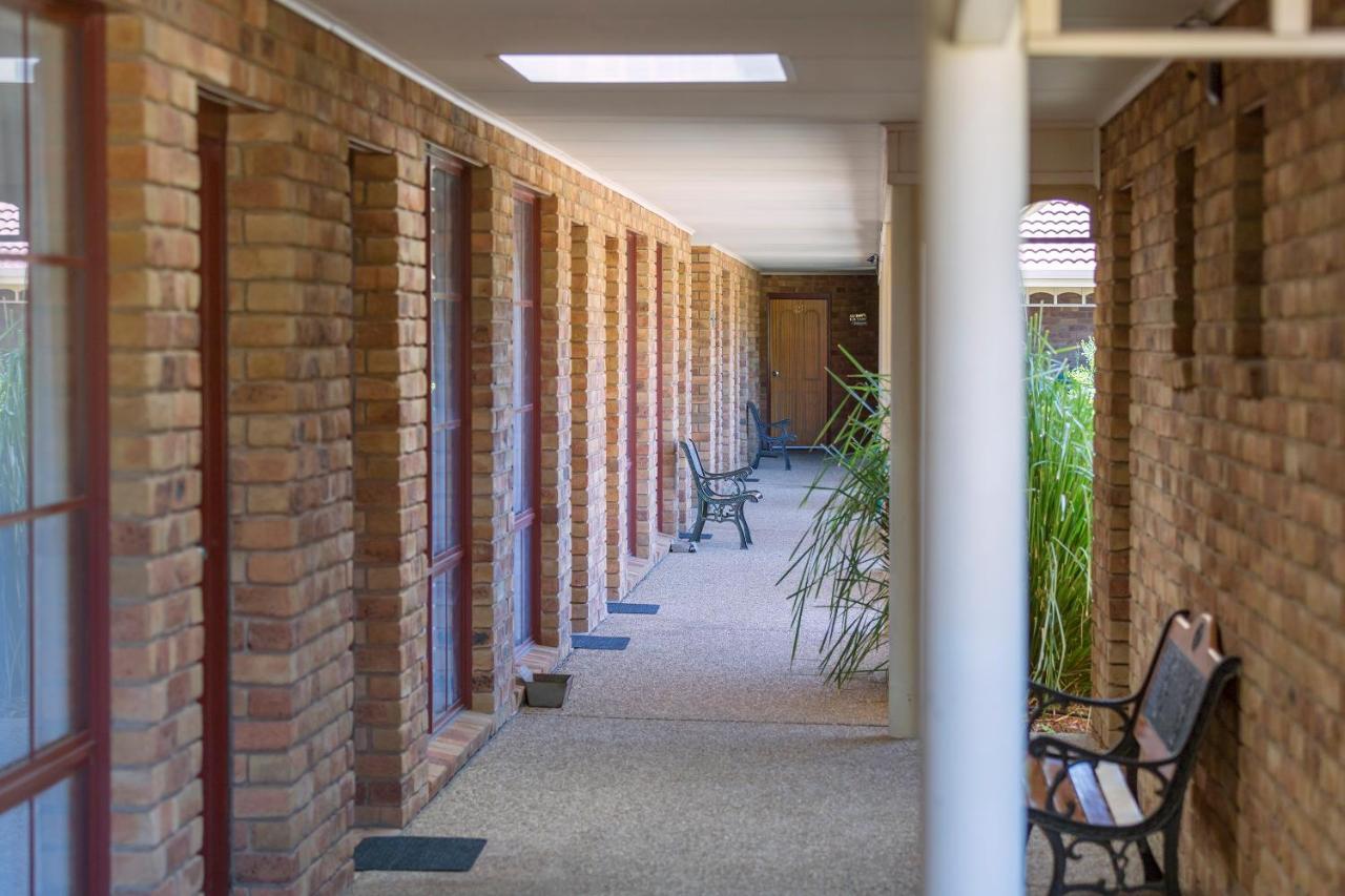 Best Western Ambassador Motor Inn & Apartments Wagga Wagga Zewnętrze zdjęcie